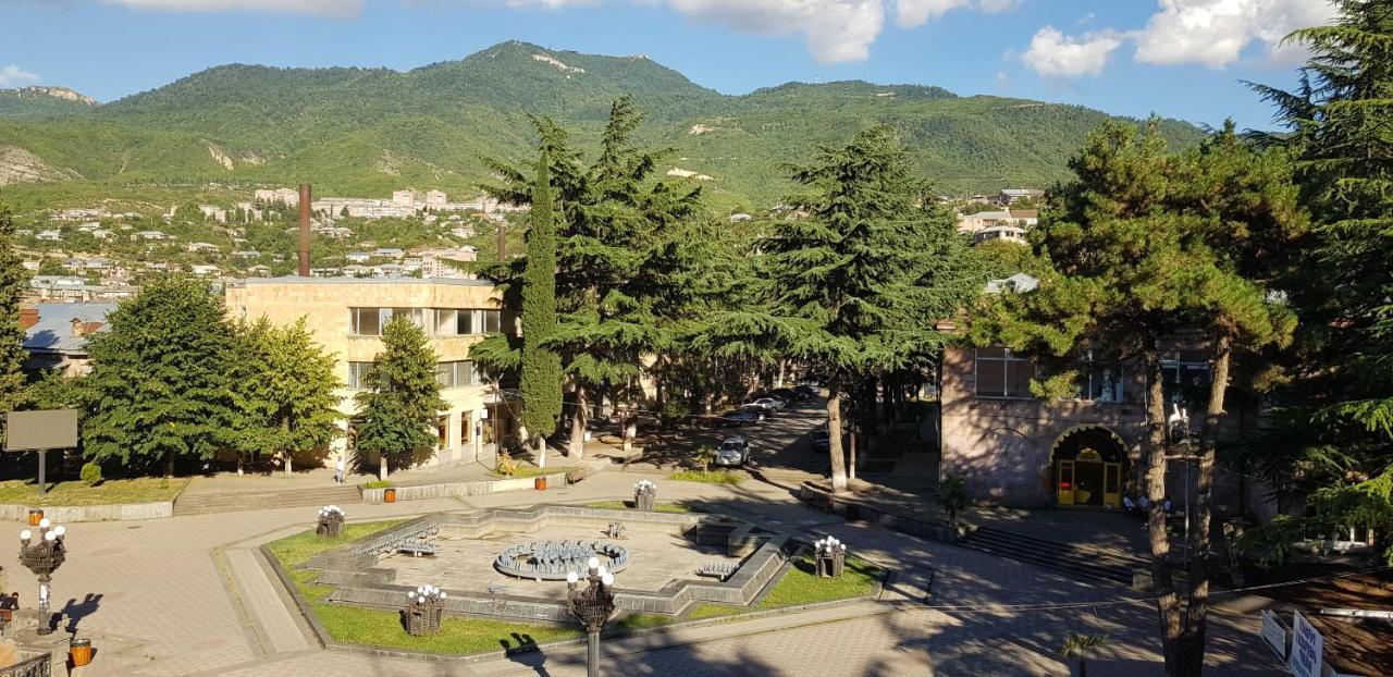 Ruzan Hotel Idschewan Exterior foto